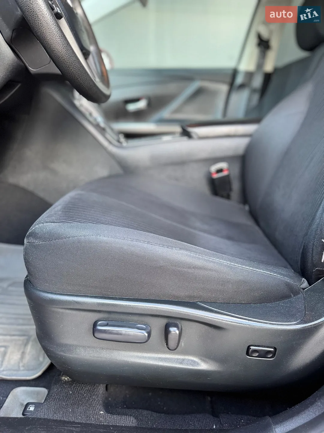 2013 Toyota Venza - мініатюра 28