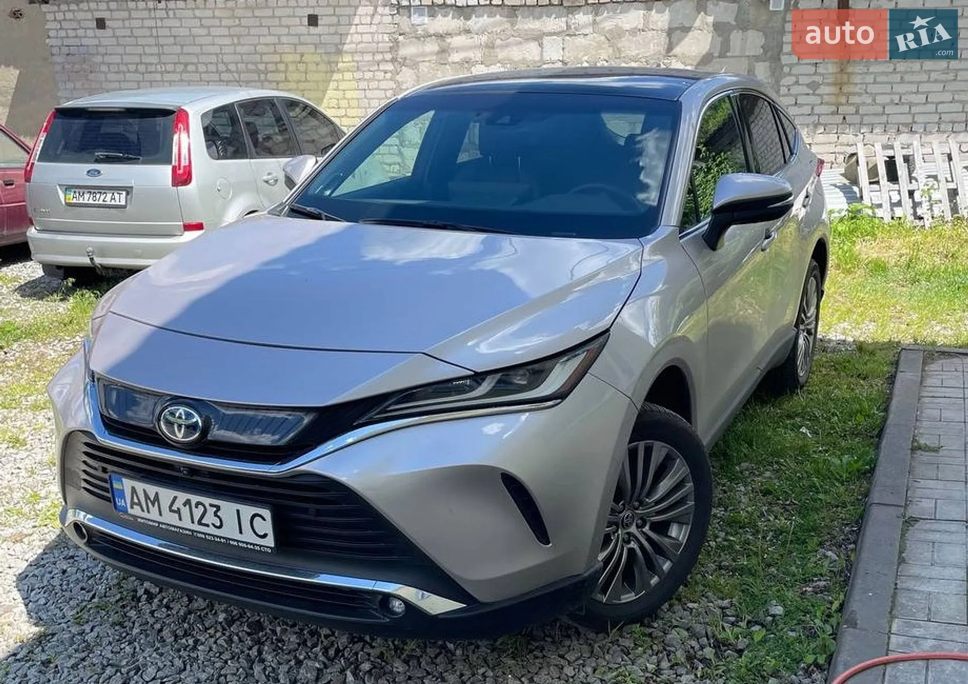 2023 Toyota Venza - фото 1