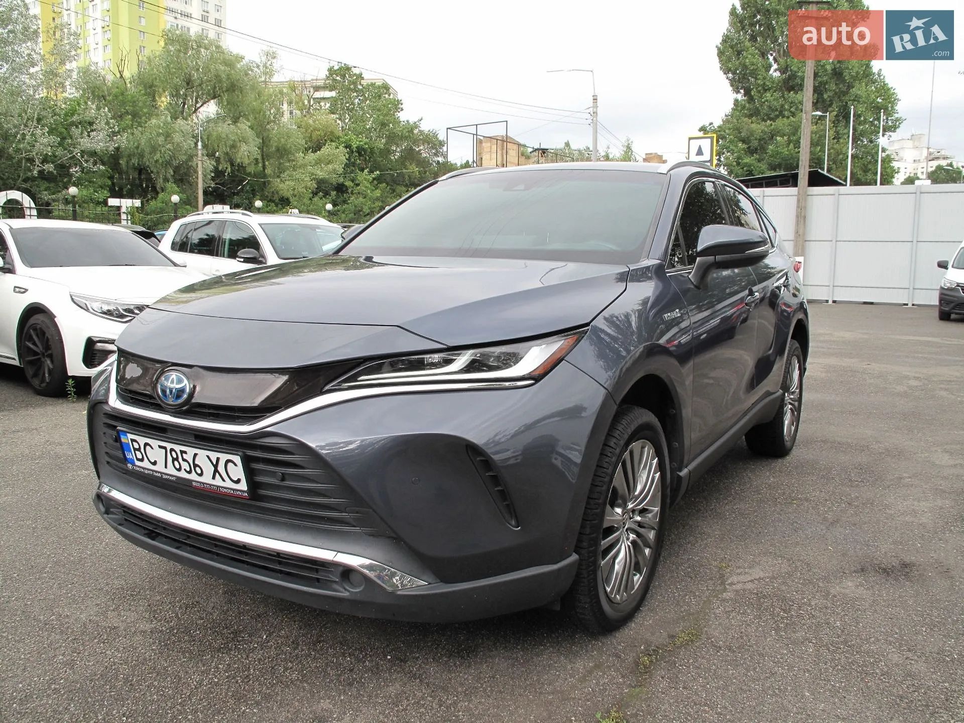 2020 Toyota Venza - фото 1