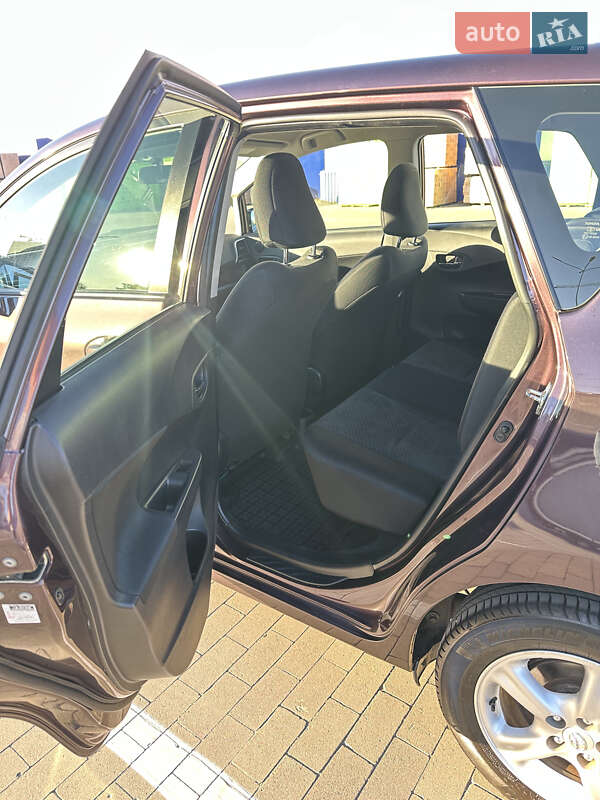 Микровэн Toyota Verso-S 2011 в Броварах фото 22 Микровэн Toyota Verso-S 2011 в Броварах