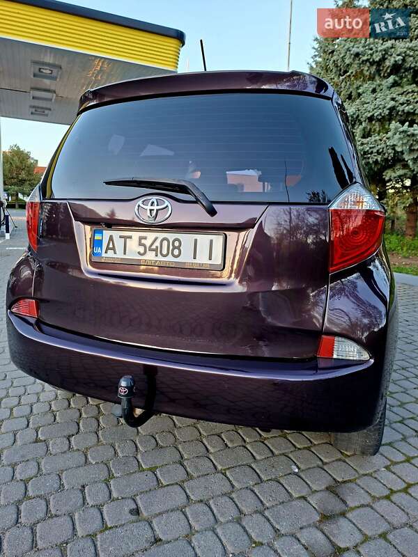 Микровэн Toyota Verso-S 2014 в Ивано-Франковске