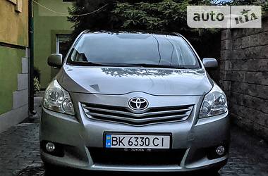 Универсал Toyota Verso 2012 в Ровно
