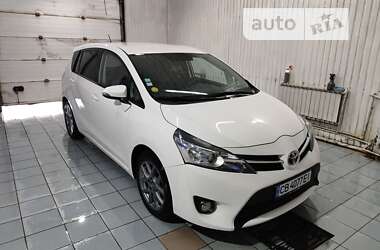 Минивэн Toyota Verso 2015 в Прилуках