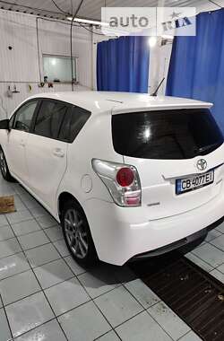 Минивэн Toyota Verso 2015 в Прилуках