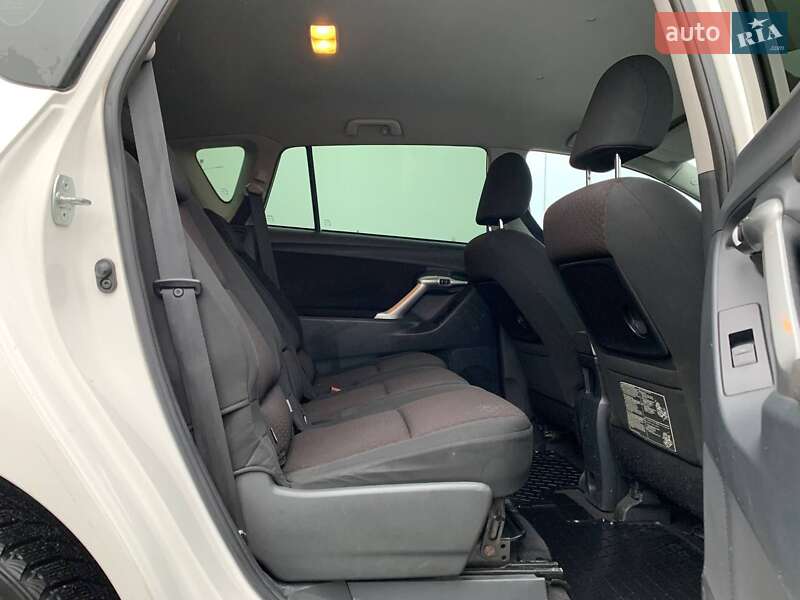 Мінівен Toyota Verso 2010 в Тернополі