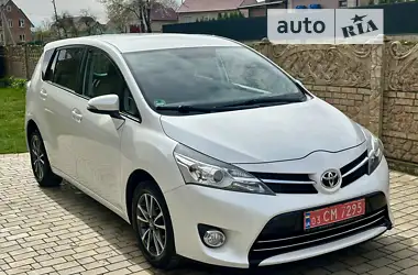 Toyota Verso 2014