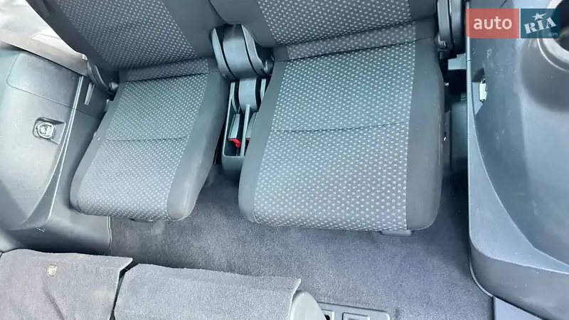 Toyota Verso 2009 VIN NMTDB26R30R001927 фото оголошення 33 з 141