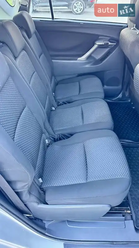 Toyota Verso 2009 VIN NMTDB26R30R001927 фото оголошення 28 з 141