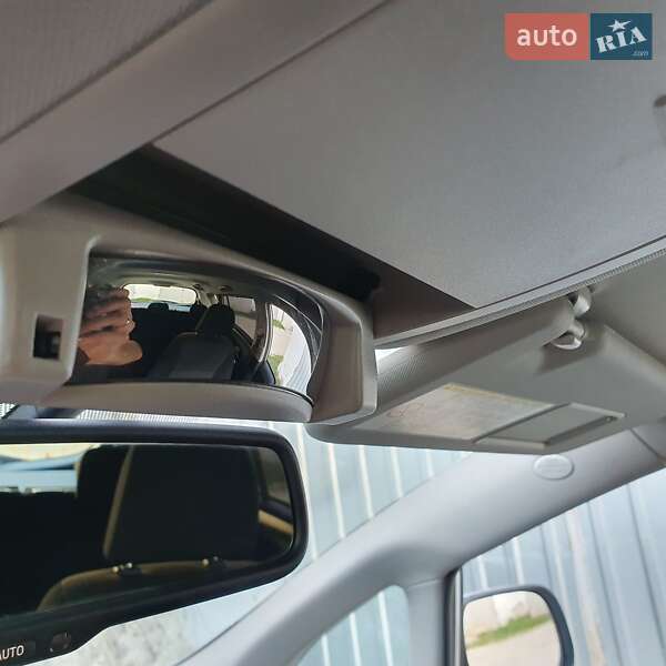 Минивэн Toyota Verso 2009 в Каменец-Подольском фото 45 Минивэн Toyota Verso 2009 в Каменец-Подольском