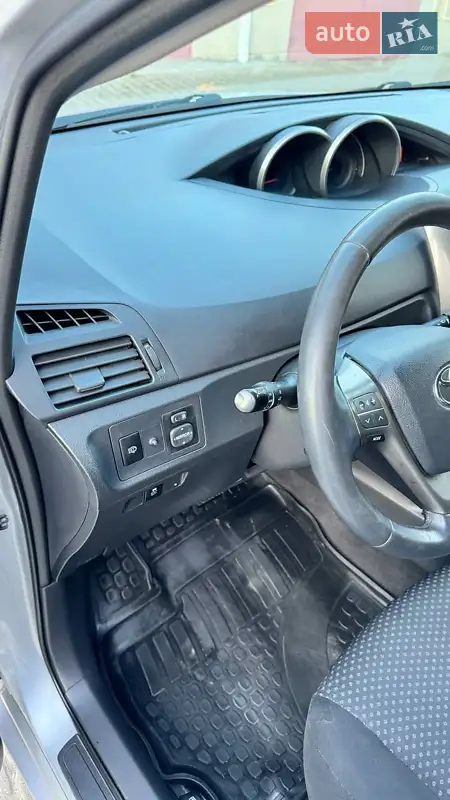 Toyota Verso 2009 VIN NMTDB26R30R001927 фото оголошення 73 з 141