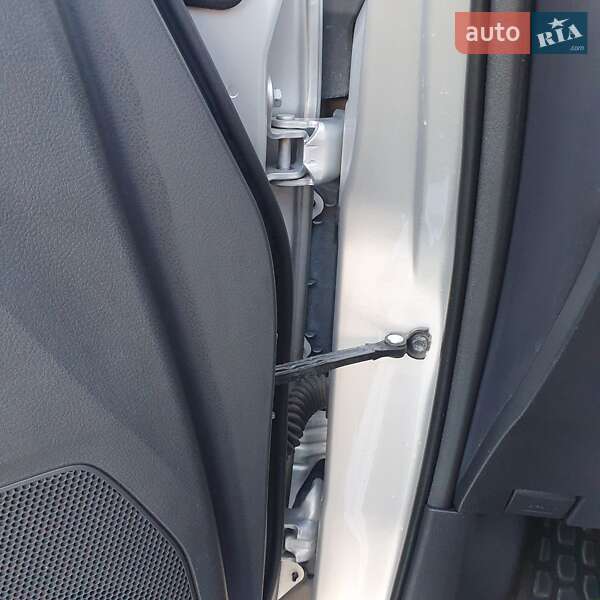 Минивэн Toyota Verso 2009 в Каменец-Подольском фото 92 Минивэн Toyota Verso 2009 в Каменец-Подольском