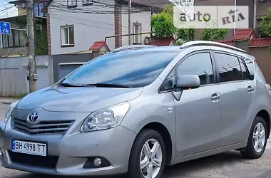 Toyota Verso 2012