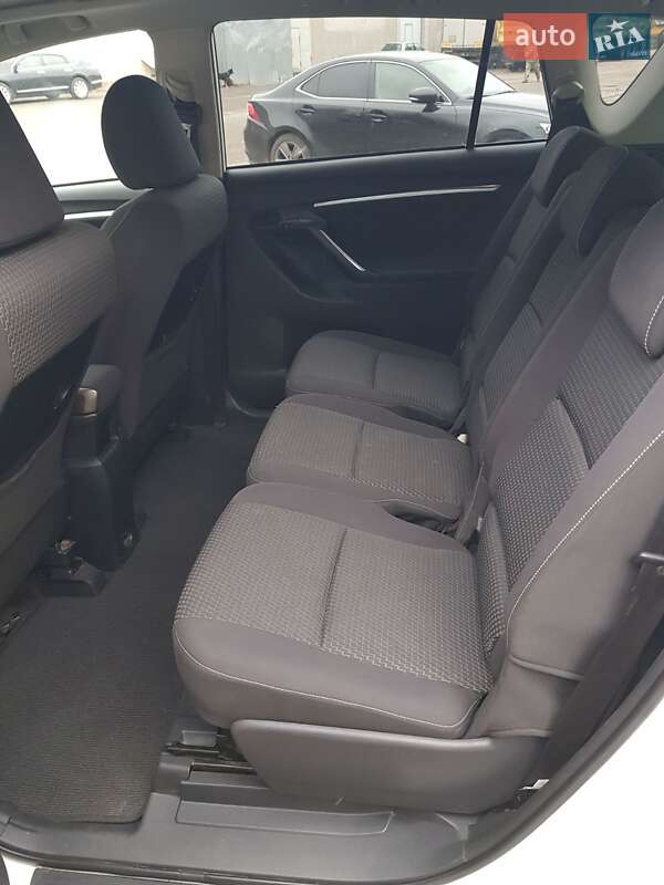 Минивэн Toyota Verso 2014 в Черкассах