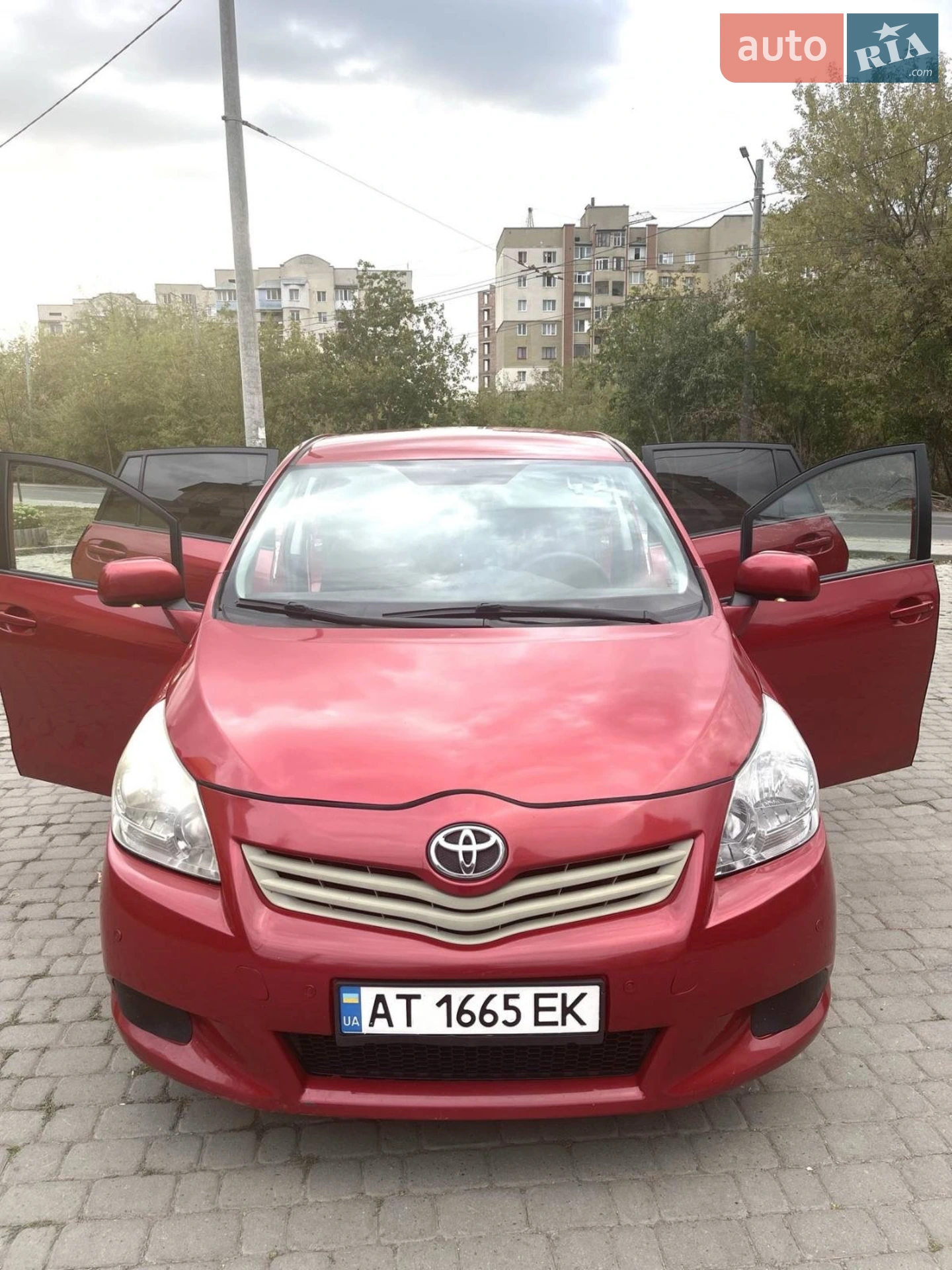 2011 Toyota Verso - мініатюра 2