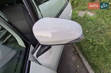 Минивэн Toyota Verso 2015 в 