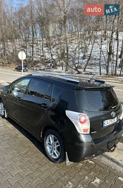 Мінівен Toyota Verso 2010 в Києві