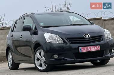 Мінівен Toyota Verso 2012 в Одесі