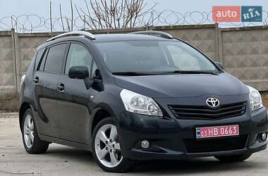 Мінівен Toyota Verso 2012 в Одесі