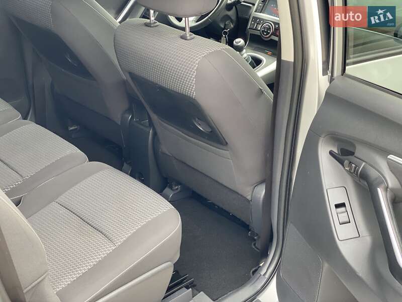 Мінівен Toyota Verso 2015 в Вінниці