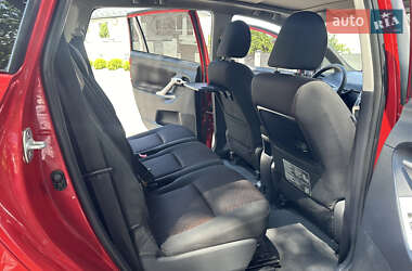 Мінівен Toyota Verso 2010 в 