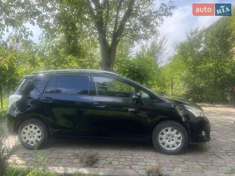 Toyota Verso 2014