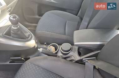 Минивэн Toyota Verso 2010 в 