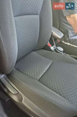 Минивэн Toyota Verso 2010 в 