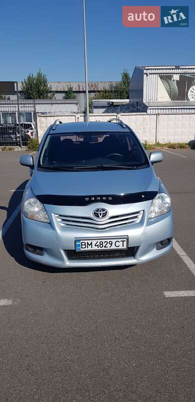Toyota Verso 2010 Toyota Verso 2010