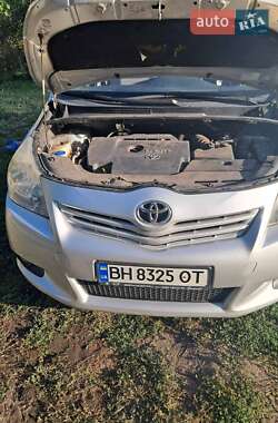 Минивэн Toyota Verso 2009 в Золотоноше