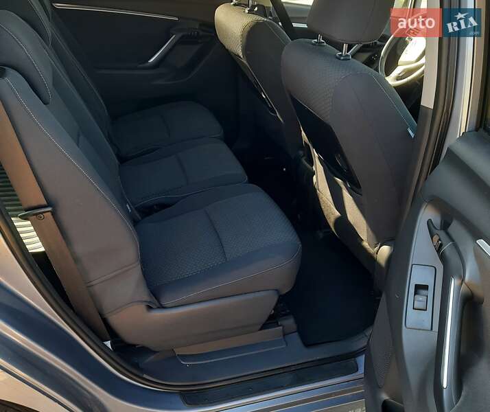 Минивэн Toyota Verso 2013 в Староконстантинове