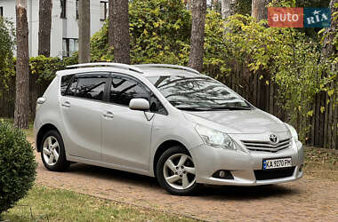 Мінівен Toyota Verso 2011 в Києві