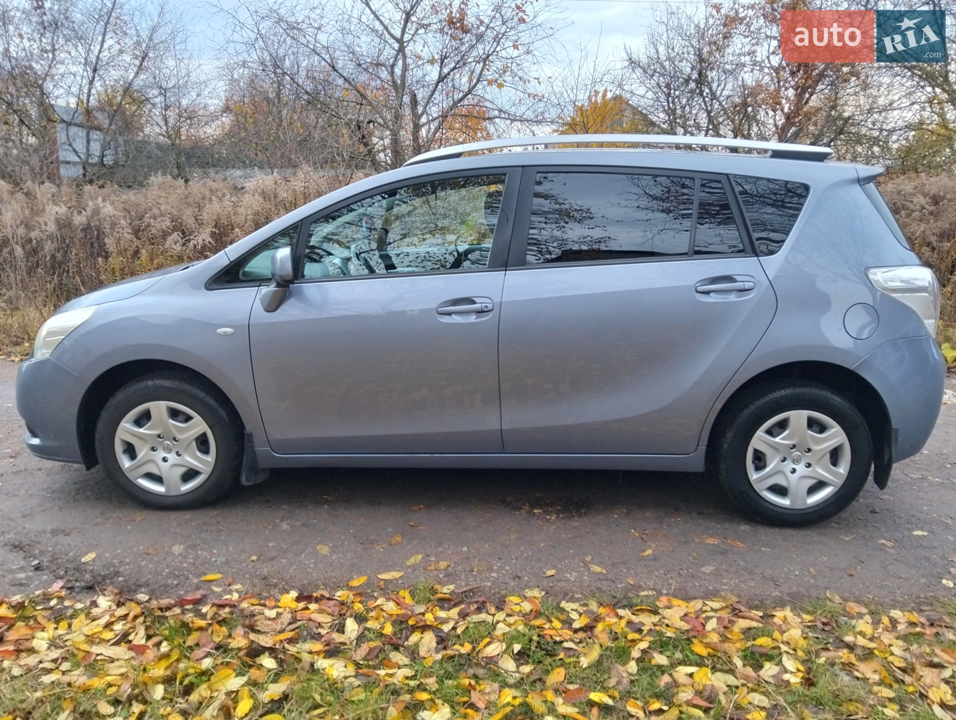 2010 Toyota Verso - мініатюра 4