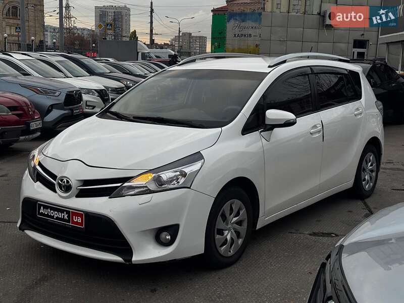 Toyota Verso 2014