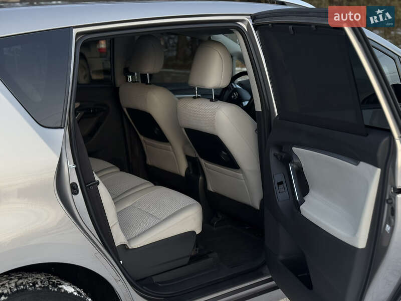 Минивэн Toyota Verso 2014 в Луцке фото 61 Минивэн Toyota Verso 2014 в Луцке