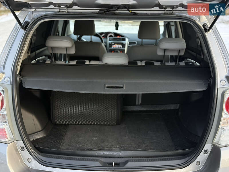 Минивэн Toyota Verso 2014 в Луцке фото 67 Минивэн Toyota Verso 2014 в Луцке