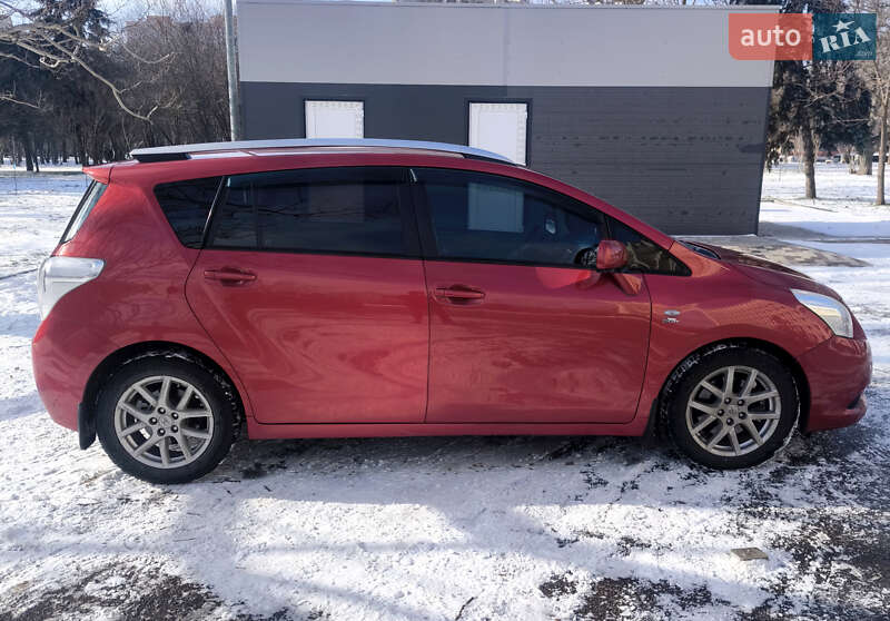 Минивэн Toyota Verso 2010 в Одессе