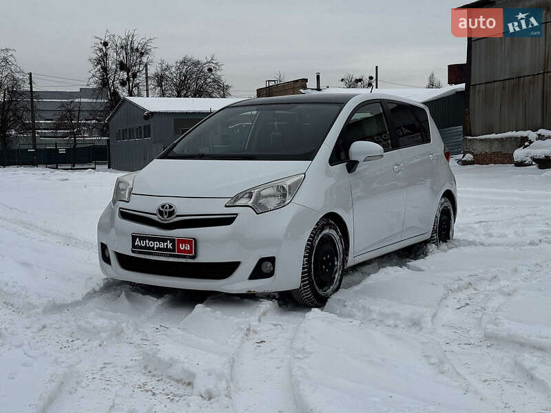 Toyota Verso 2012