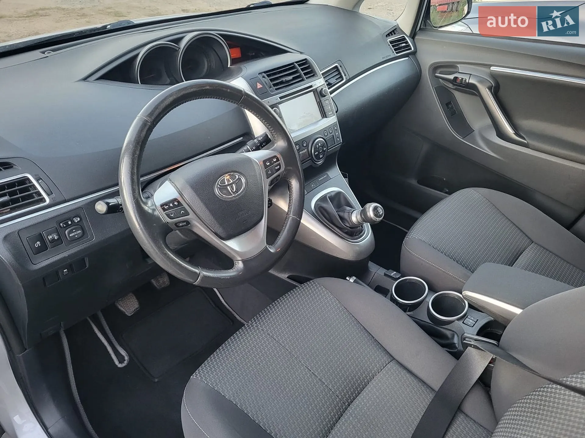 2015 Toyota Verso - мініатюра 11