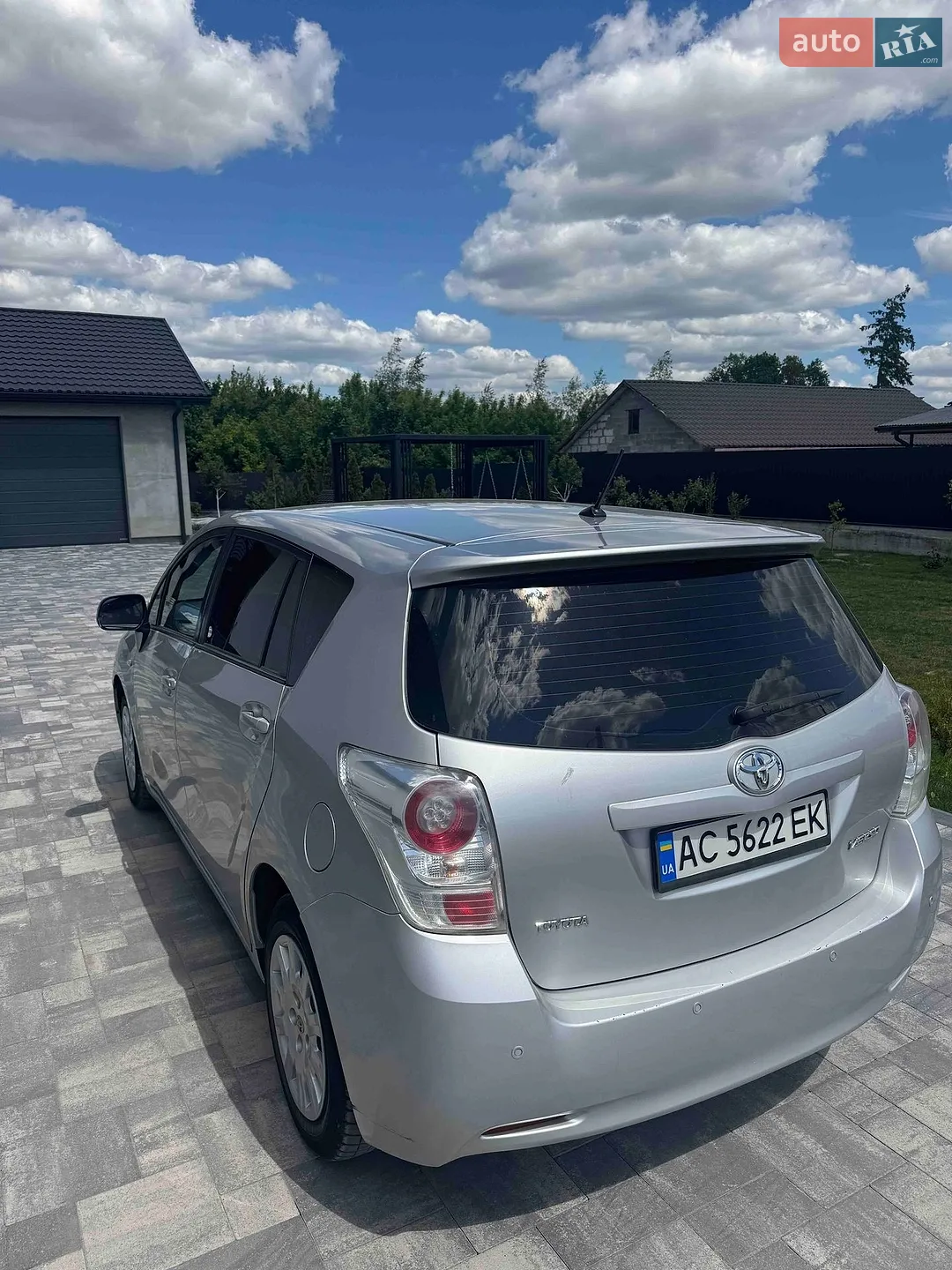 2010 Toyota Verso - мініатюра 10