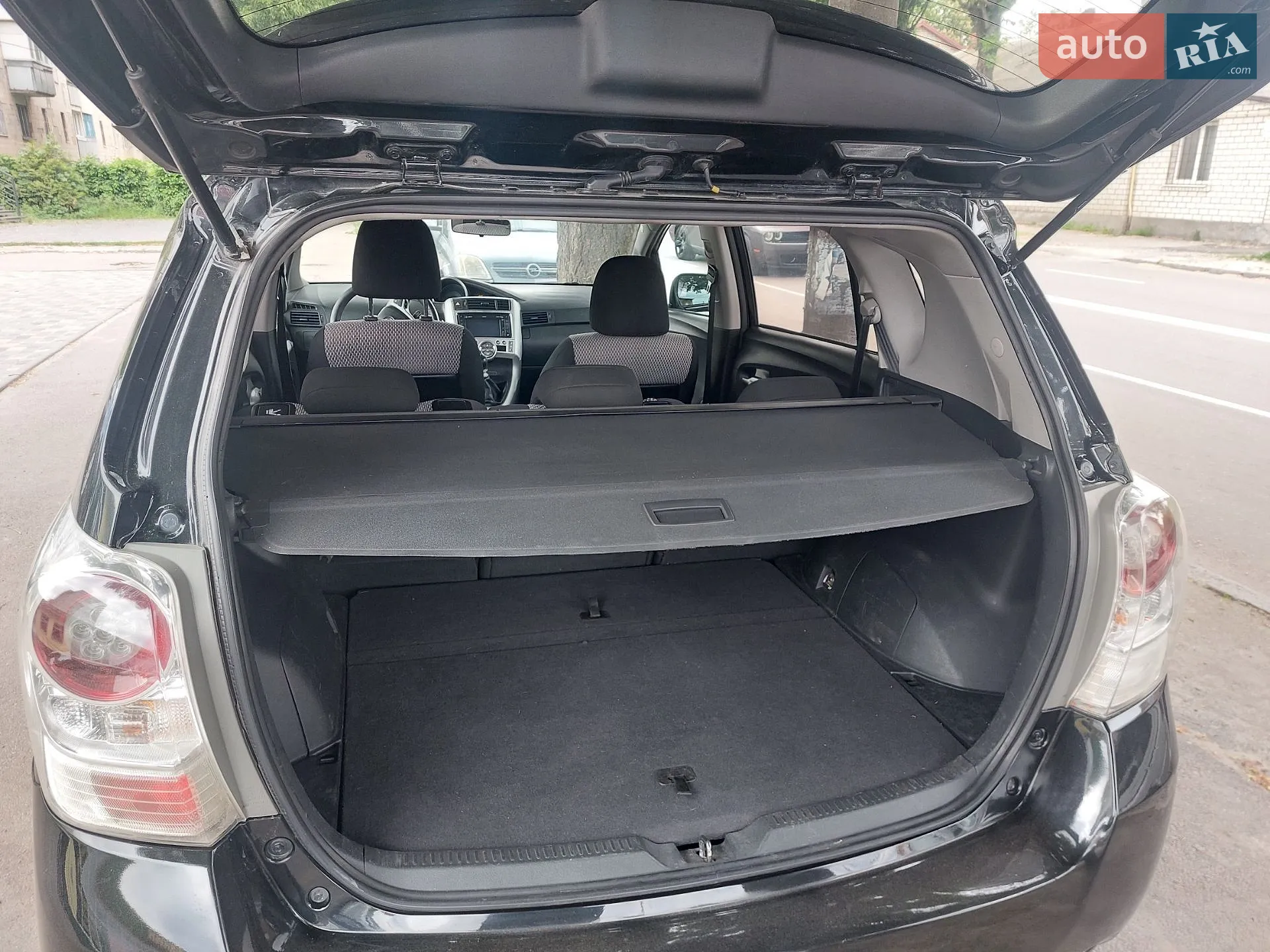 2012 Toyota Verso - мініатюра 10