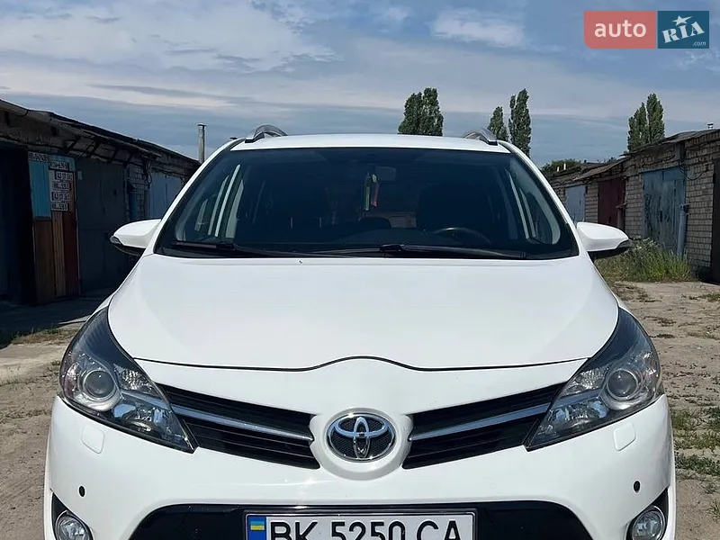 Toyota Verso 2014