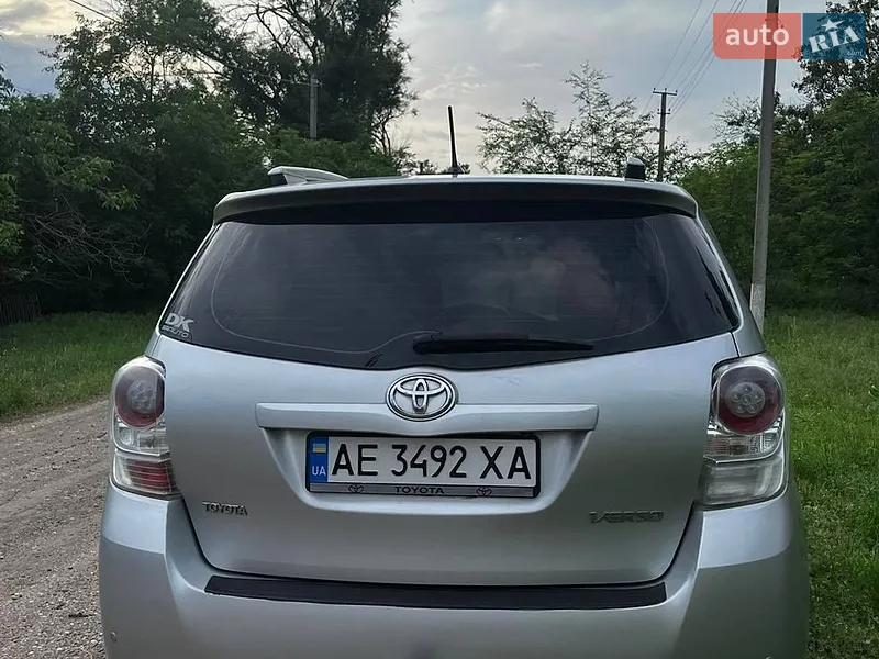 Toyota Verso 2011 VIN NMTDB26R20R008206 фото оголошення 2 з 54