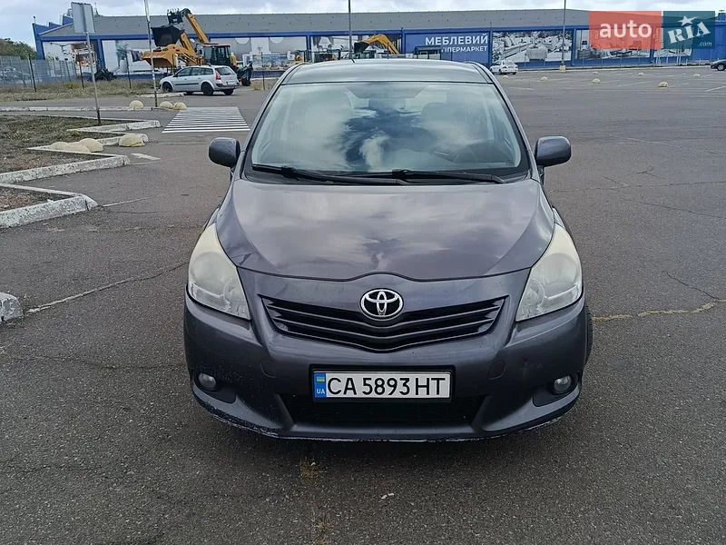 Toyota Verso