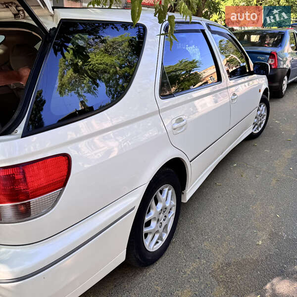 Універсал Toyota Vista 1999 в Одесі