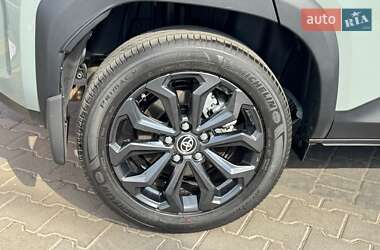 Внедорожник / Кроссовер Toyota Yaris Cross 2024 в 