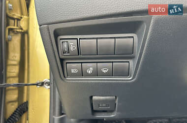 Позашляховик / Кросовер Toyota Yaris Cross 2022 в 