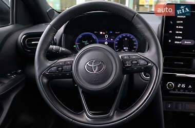 Внедорожник / Кроссовер Toyota Yaris Cross 2024 в 
