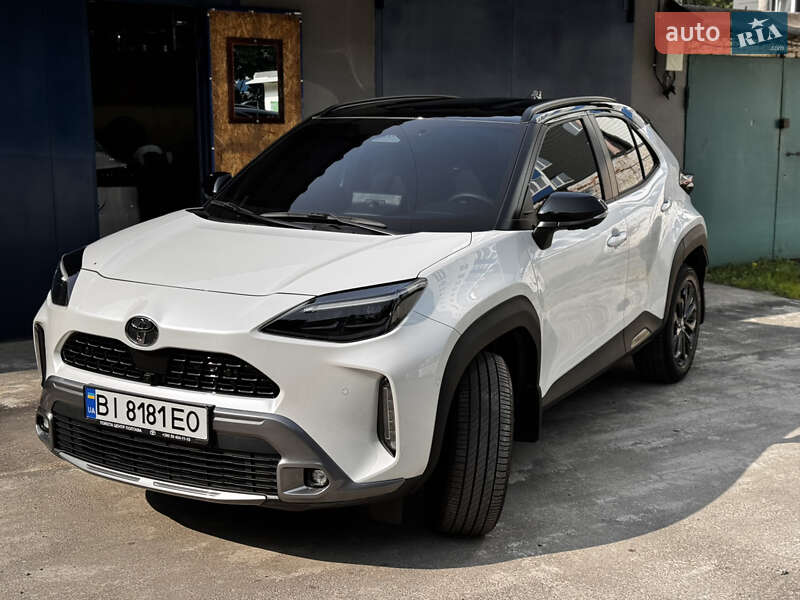 Внедорожник / Кроссовер Toyota Yaris Cross 2024 в Полтаве