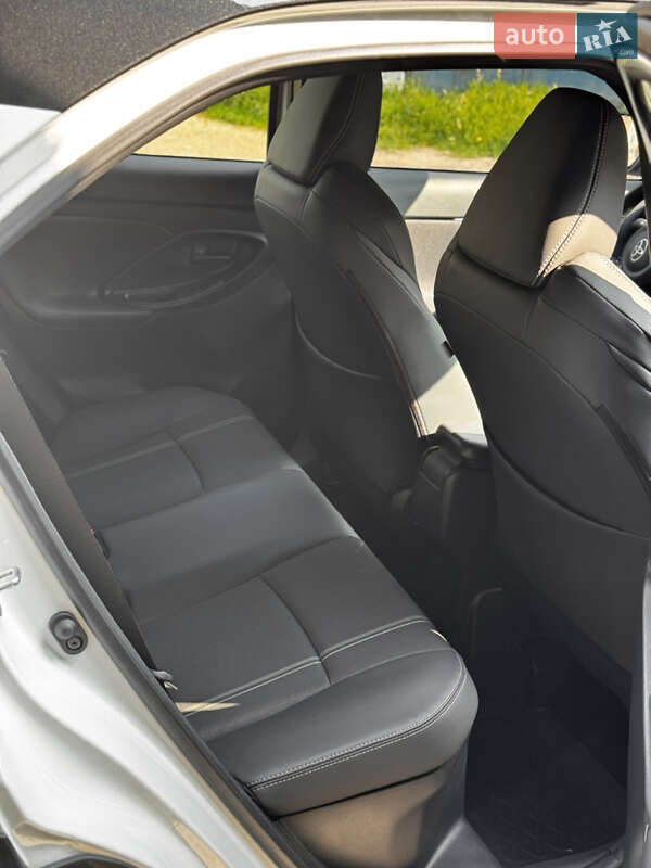 Внедорожник / Кроссовер Toyota Yaris Cross 2024 в Полтаве