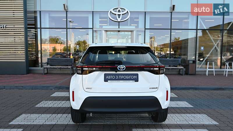 Внедорожник / Кроссовер Toyota Yaris Cross 2022 в Киеве